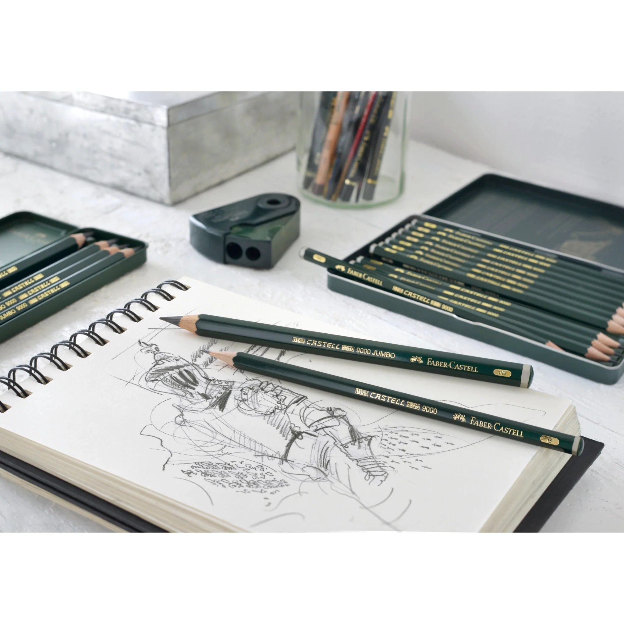 Castell 9000 Graphite Pencils, Art Set - Tin of 12 - #FC119065 - Image 3